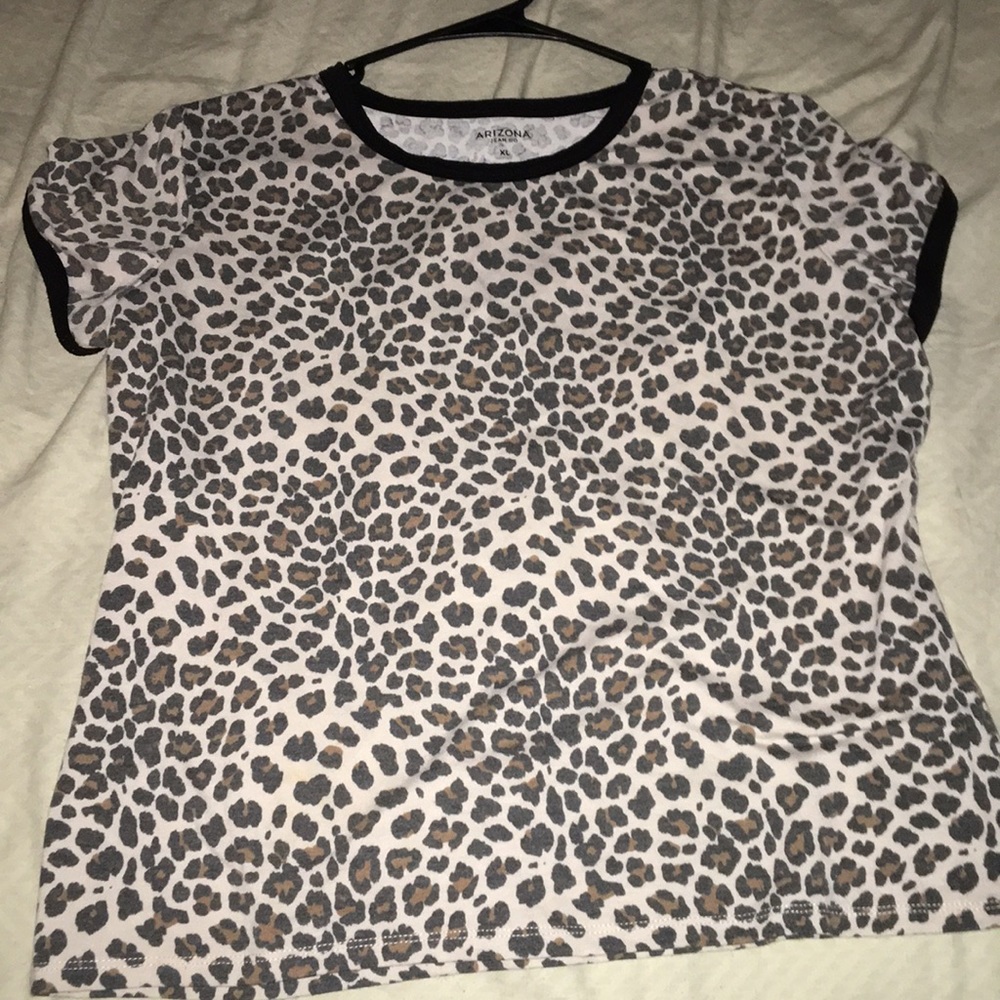 An Arizona cheetah print shirt.